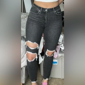 Levi’s hi-rise skinny Jean